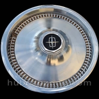 1975-1981 Lincoln Town Car hubcap 15"